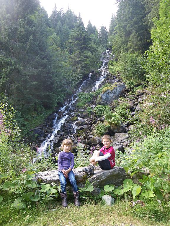 Gite Le Cerf De Belledonne Sainte-Agnès المظهر الخارجي الصورة
