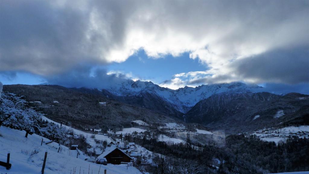 Gite Le Cerf De Belledonne Sainte-Agnès المظهر الخارجي الصورة