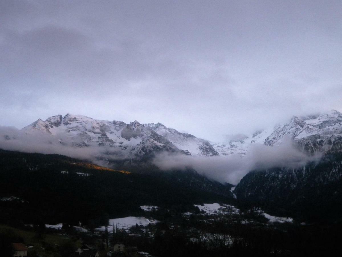 Gite Le Cerf De Belledonne Sainte-Agnès المظهر الخارجي الصورة